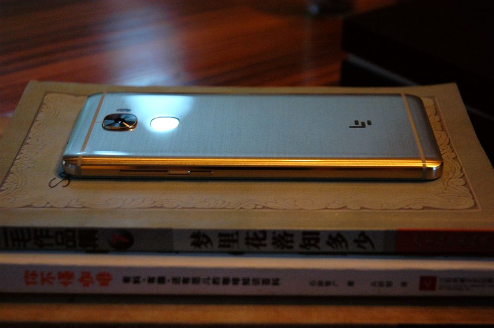 乐视乐pro3双摄ai版手机,乐pro3和乐视2哪个好