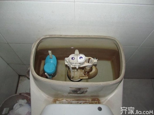 分体式马桶水箱马桶交界处漏水,马桶安装视频马桶漏水维修图解