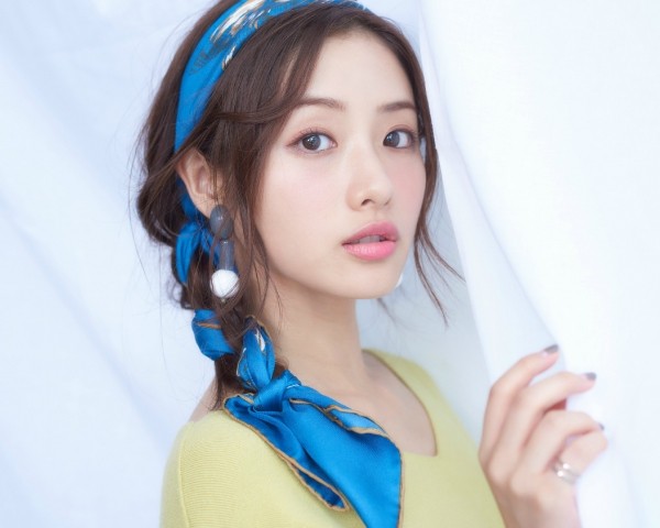 一分钟学会三款眼妆不看就亏啦,一分钟美妆小课堂