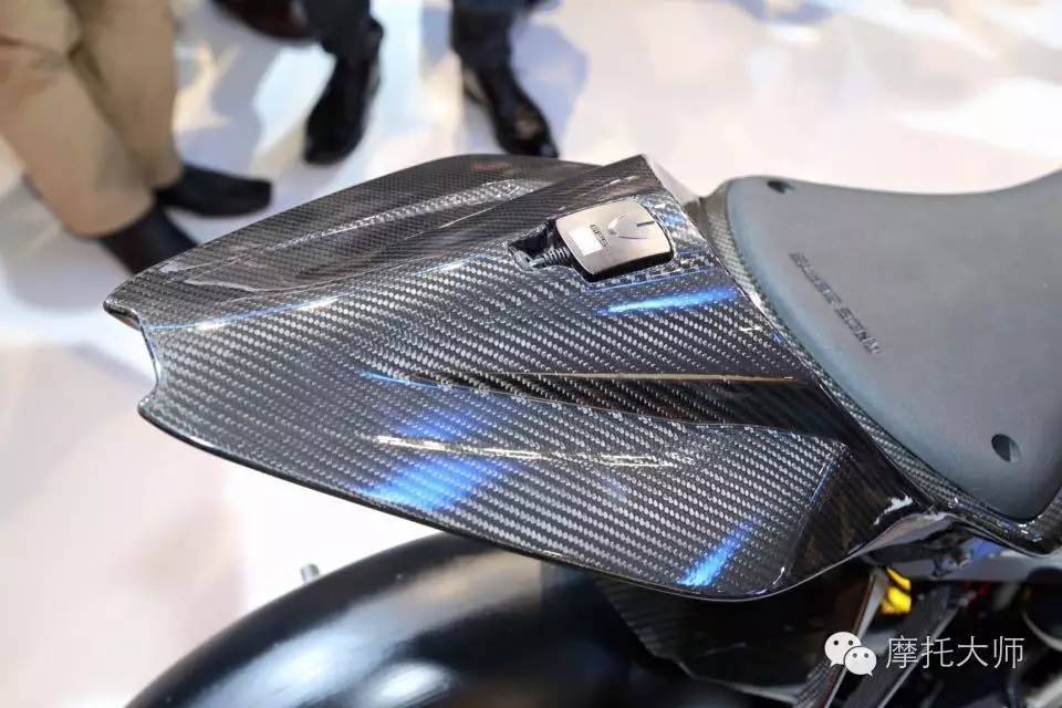 新款s1000rr改装碳纤维,s1000rr黑武士碳纤维