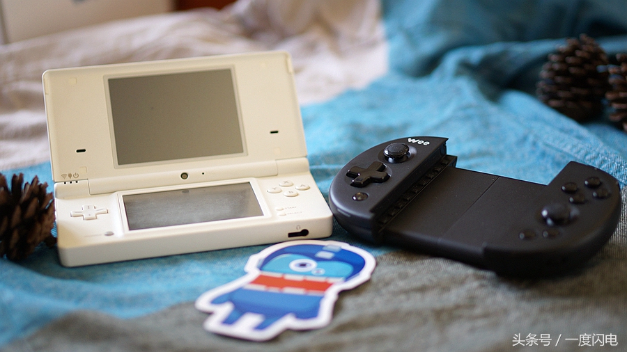 飞智wee手柄支持ios15.0,飞智游戏手柄wee拉伸手柄