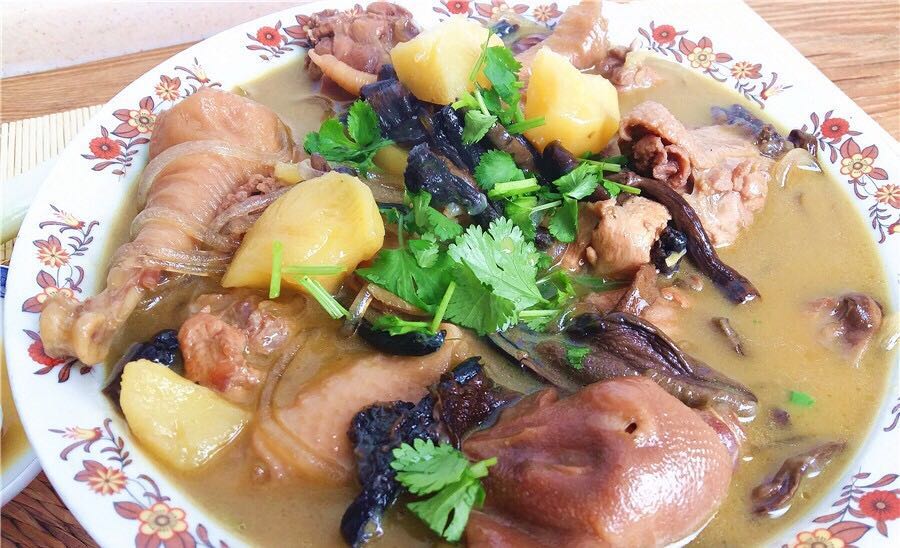 天王盖地虎，小鸡炖蘑菇