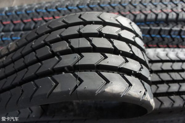 轮胎如何鉴别翻新胎,京东卖的轮胎是不是翻新胎