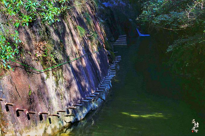 婺源石门山峡谷导游图,婺源石门峡谷值得去吗