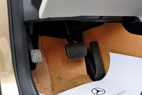 汽车内饰保养注意事项有哪些,爱车内饰养护怎么做别忽略了