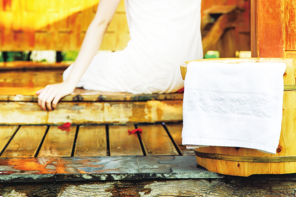 大汖古村故事情节视频,大汖温泉破毒