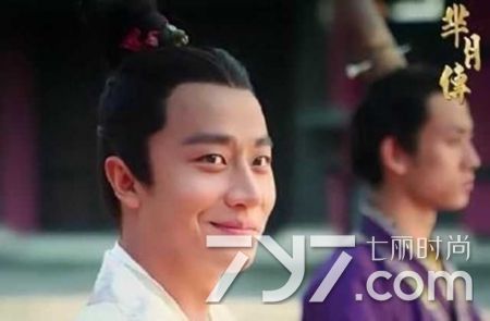 黄轩国剧盛典完整视频,黄轩国剧领奖现场