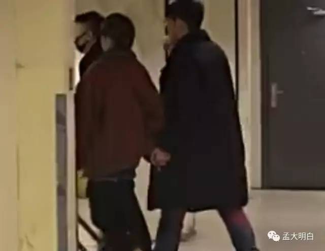 佟丽娅依附婚姻，马丽掌控爱情，强大的女人一定不快乐吗？