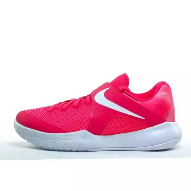 最近很火的黄黑配色的球鞋,公认最好看的配色的球鞋