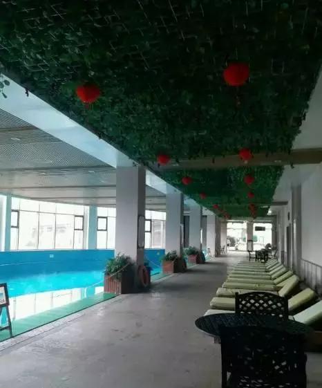 一起泡个温泉,温泉泡池冬天来一场暖暖温泉旅行