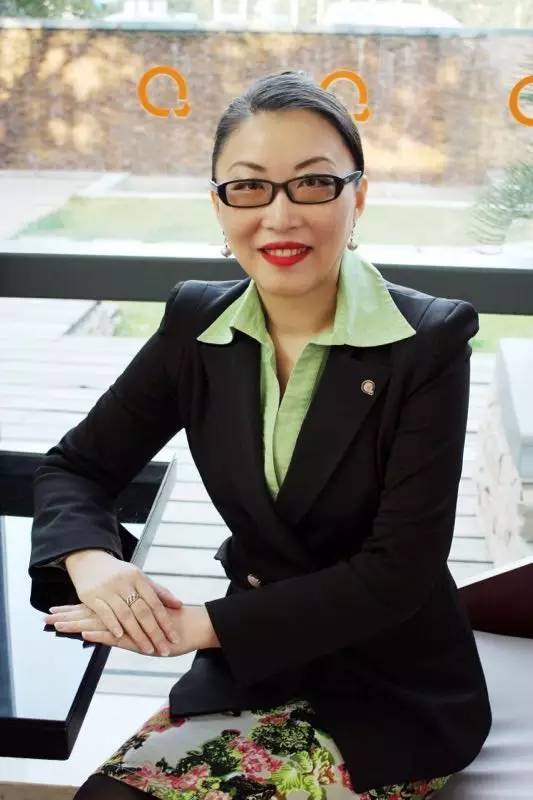 酒店女总经理,知名连锁酒店女总经理