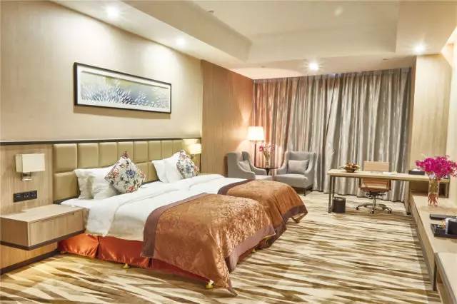 国色天相倾国倾城，“阳澄湖”牵手“太湖”，在相城遇见最美的你