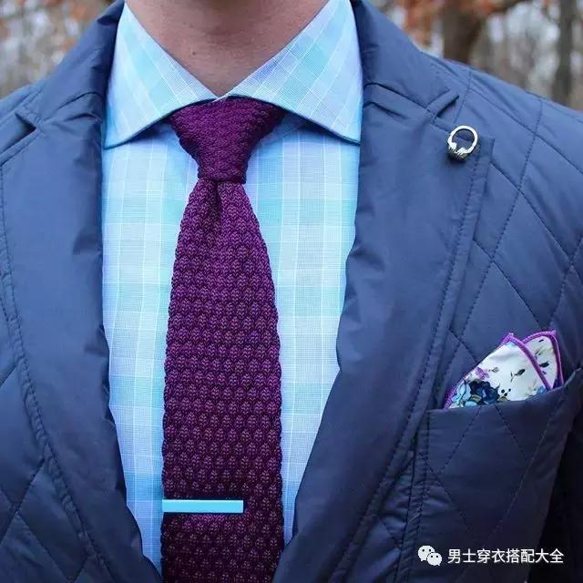 男士休闲西装西裤搭配小白鞋,男士休闲西装搭配什么打底衫