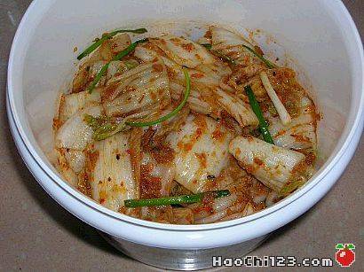 跳水泡菜最简单好吃的做法,萝卜泡菜的家常做法简单又好吃