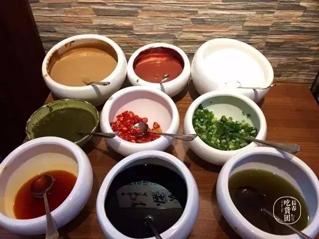 美女编辑拼死吃遍全城麻辣烫，终于选出6家最好吃的！