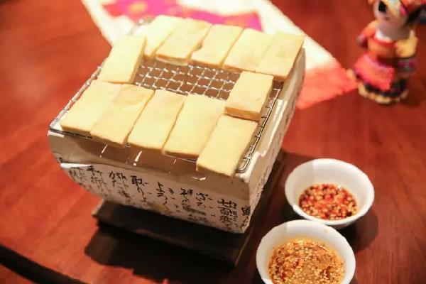 滇池度假区华邑酒店,昆明南亚之门华邑酒店