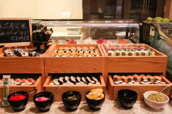 滇池度假区华邑酒店,昆明南亚之门华邑酒店