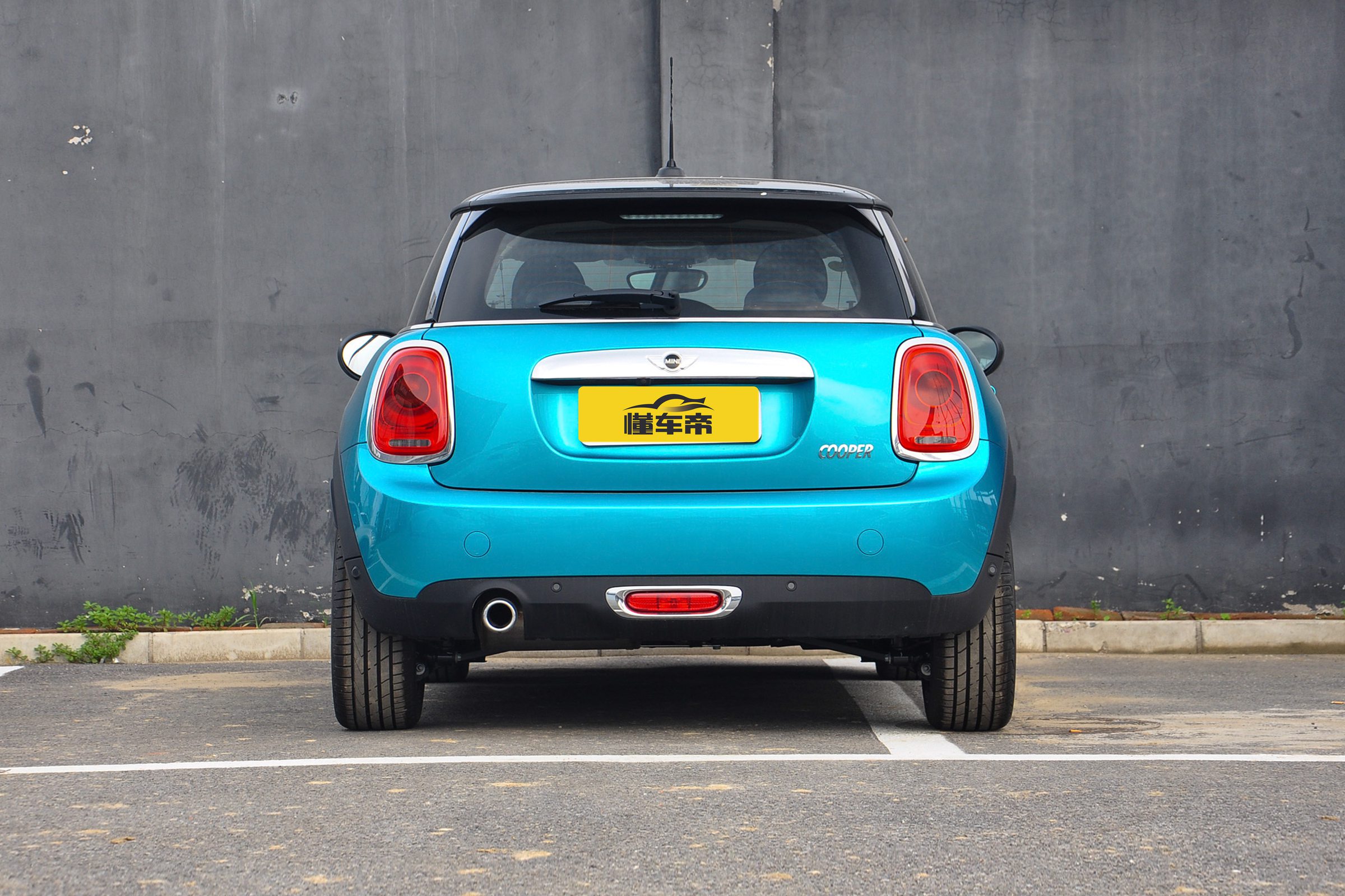 iphone13mini优缺点,宝马mini2011这车优缺点