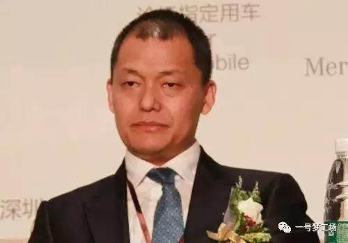 没钱没关系，几次差点倒闭，他却打造出市值300亿的激光帝国