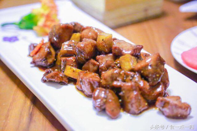 美食探店青岛,美食探店青岛特色包子