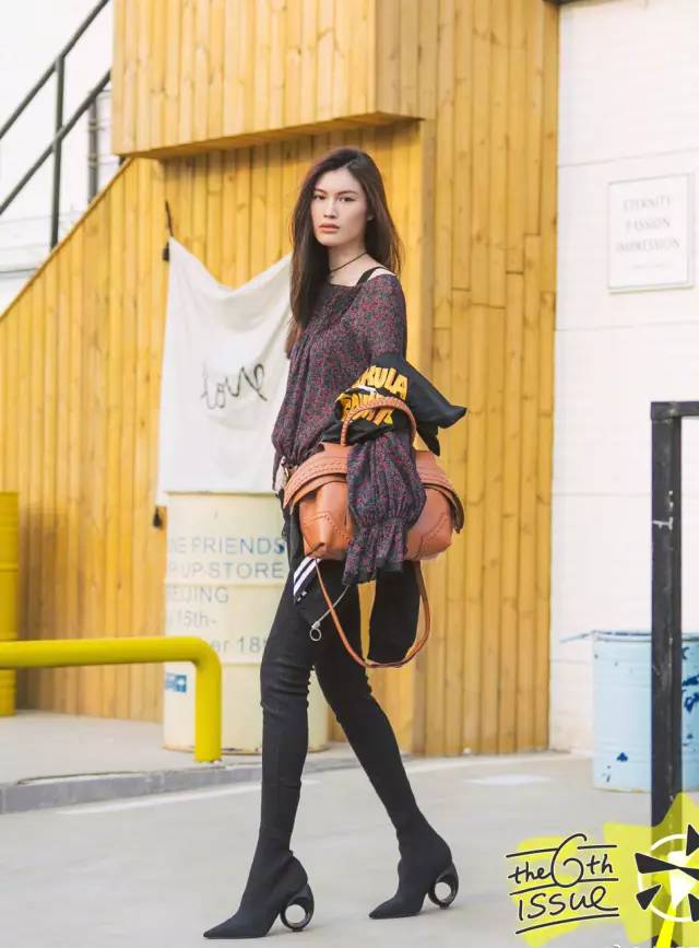 什么包引发女明星连环撞，春夏最IN的3款包送给需要包治百病的你！