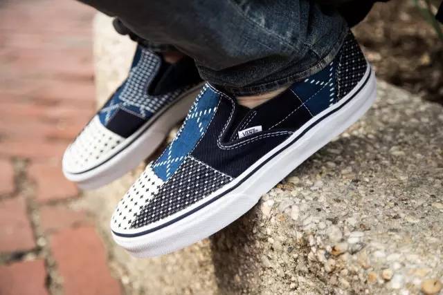 脚下没冰鞋心中有鞋,只要心中有跑道在哪都能跑