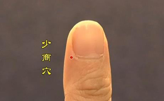 打嗝不止呕吐怎么解决,打嗝放屁肚子胀气怎么快速解决