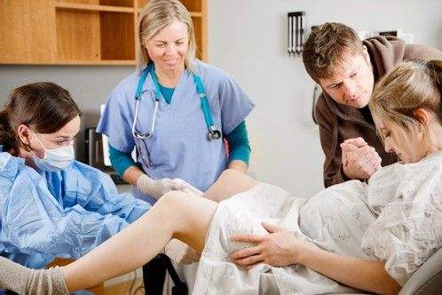 有巧克力囊肿怎么快速的怀孕,巧克力囊肿10公分能顺产吗