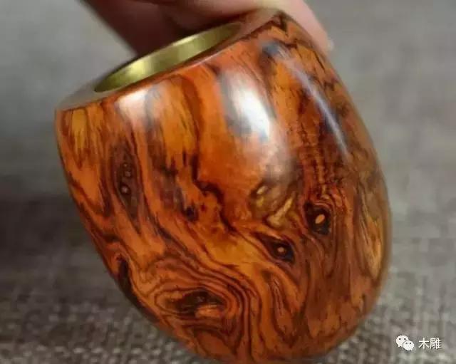 海南黄花梨有味道吗,海南黄花梨用火烤是什么味