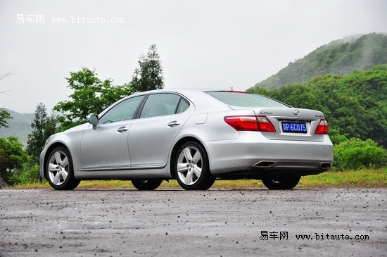 老车雷克萨斯is300,海阔试车雷克萨斯ls460l