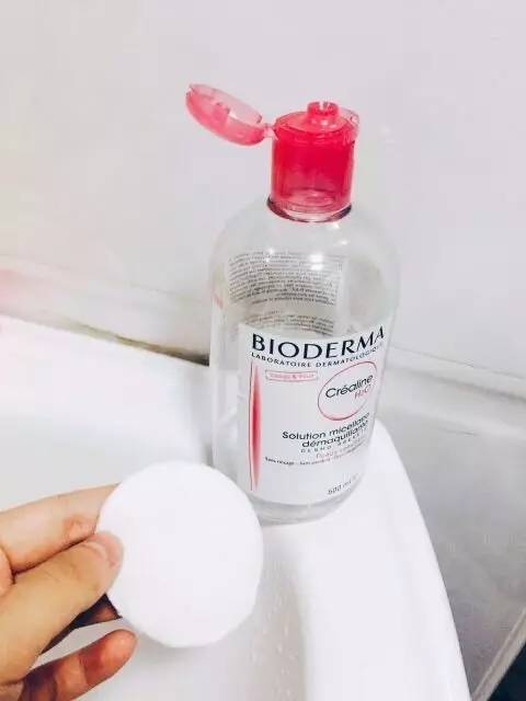 还在嫌弃彩妆烂脸？你怕是没卸好妆