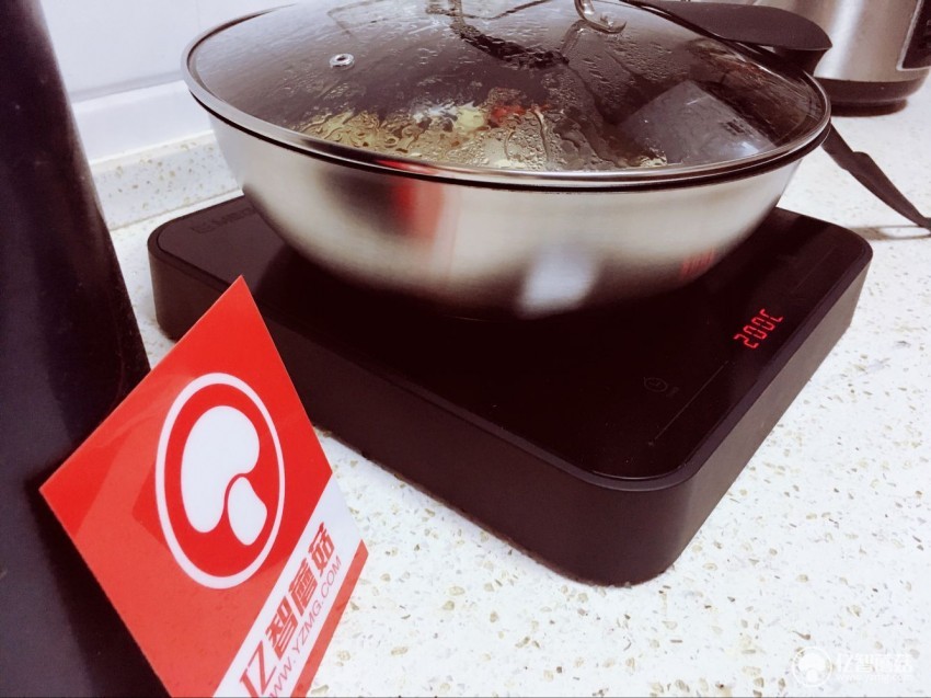 megcook智能炒菜机器人,megcook全自动酱料机