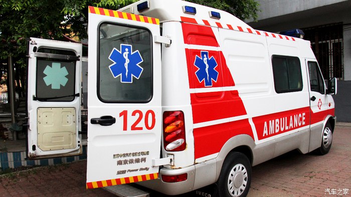 宝迪依维柯救护车,依维柯宝迪救护车