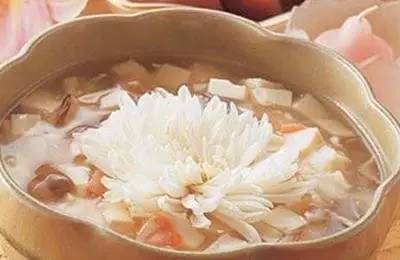 口干口臭口苦眼睛干涩老是放屁,口干口苦口臭是什么原因引起的