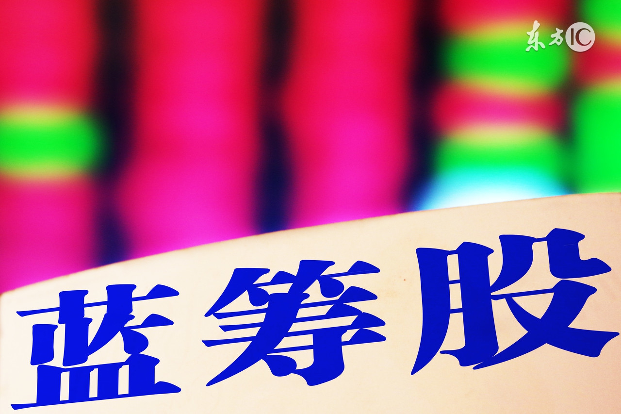 当我们谈论爱情时我在谈论些什么,当我们在谈论诗时我们在谈论什么