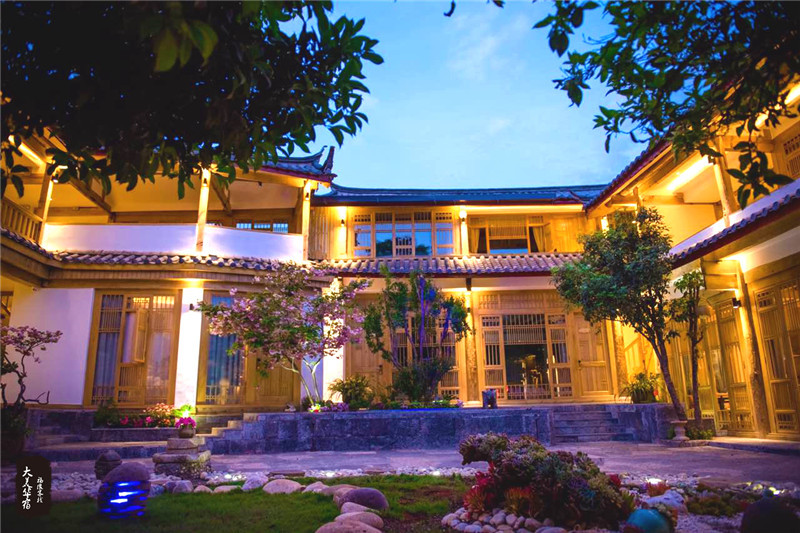 她在丽江开了十年客栈，只为告诉我们旅行的意义！