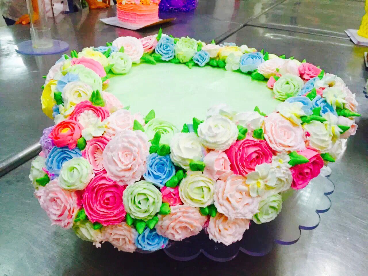 领会做蛋糕？哪里可以学西点？裱花新手看过来~全套的裱花嘴使用技巧打包好了，拿走不谢~