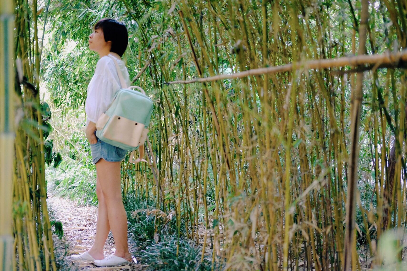 夏天又撞包了吧？来看看如何亲手制作一款双肩包