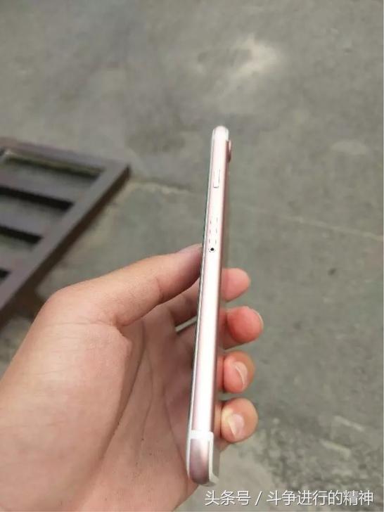 勇当咸鱼垃圾佬，低价捡到iPhone7开箱，希望不会翻车