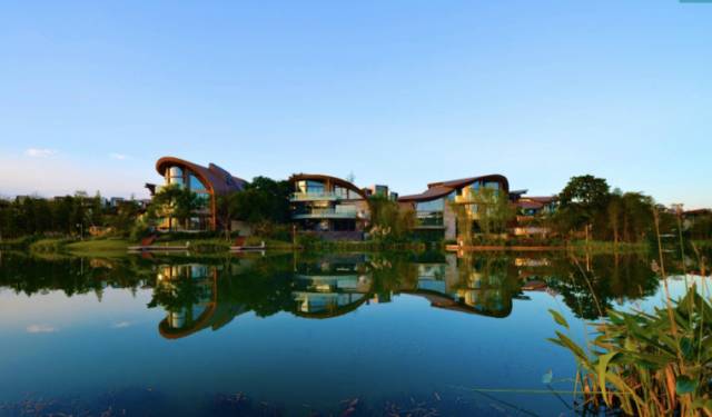 中国八大著名别墅,全国最好的高尔夫别墅