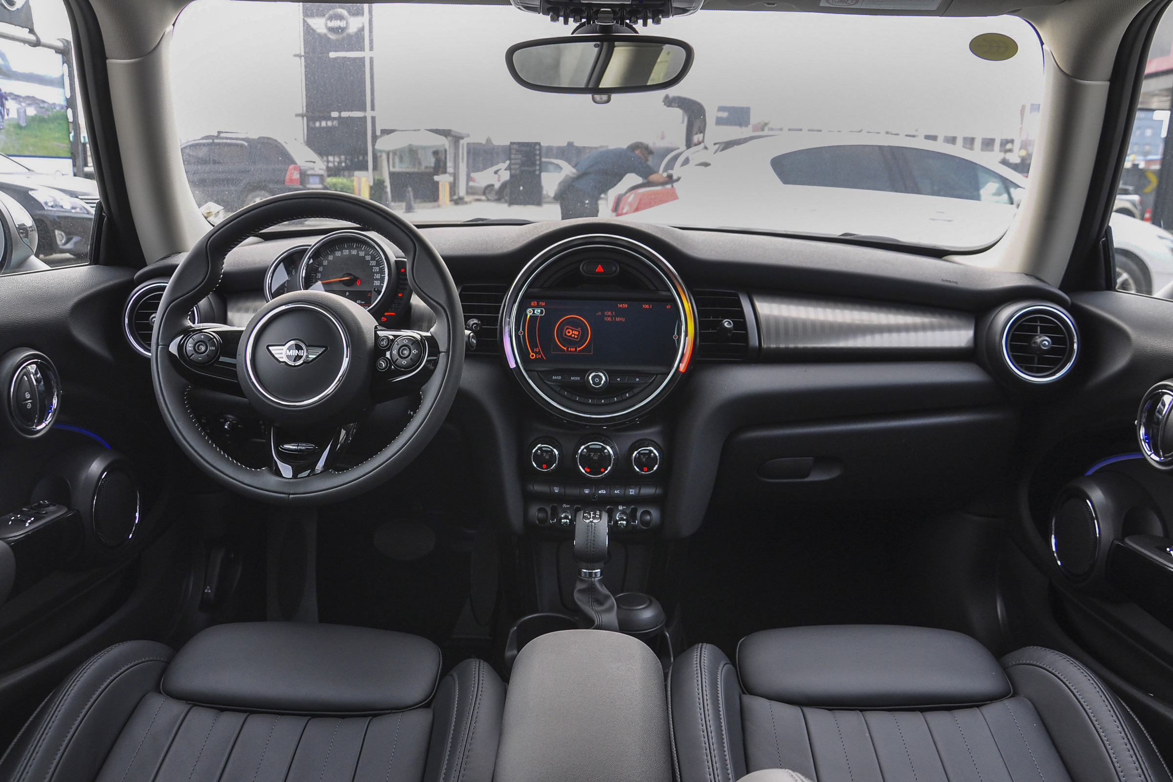 iphone13mini优缺点,宝马mini2011这车优缺点