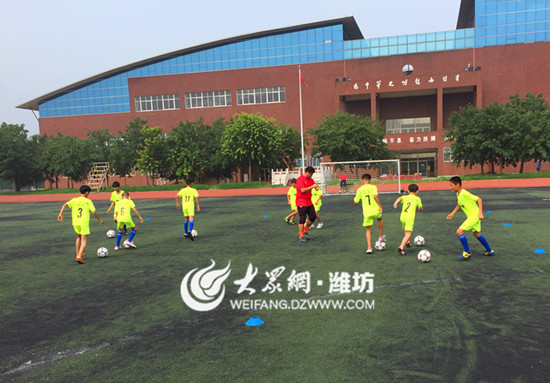 2023年青岛市青少年足球夏令营,山东潍坊足球夏令营