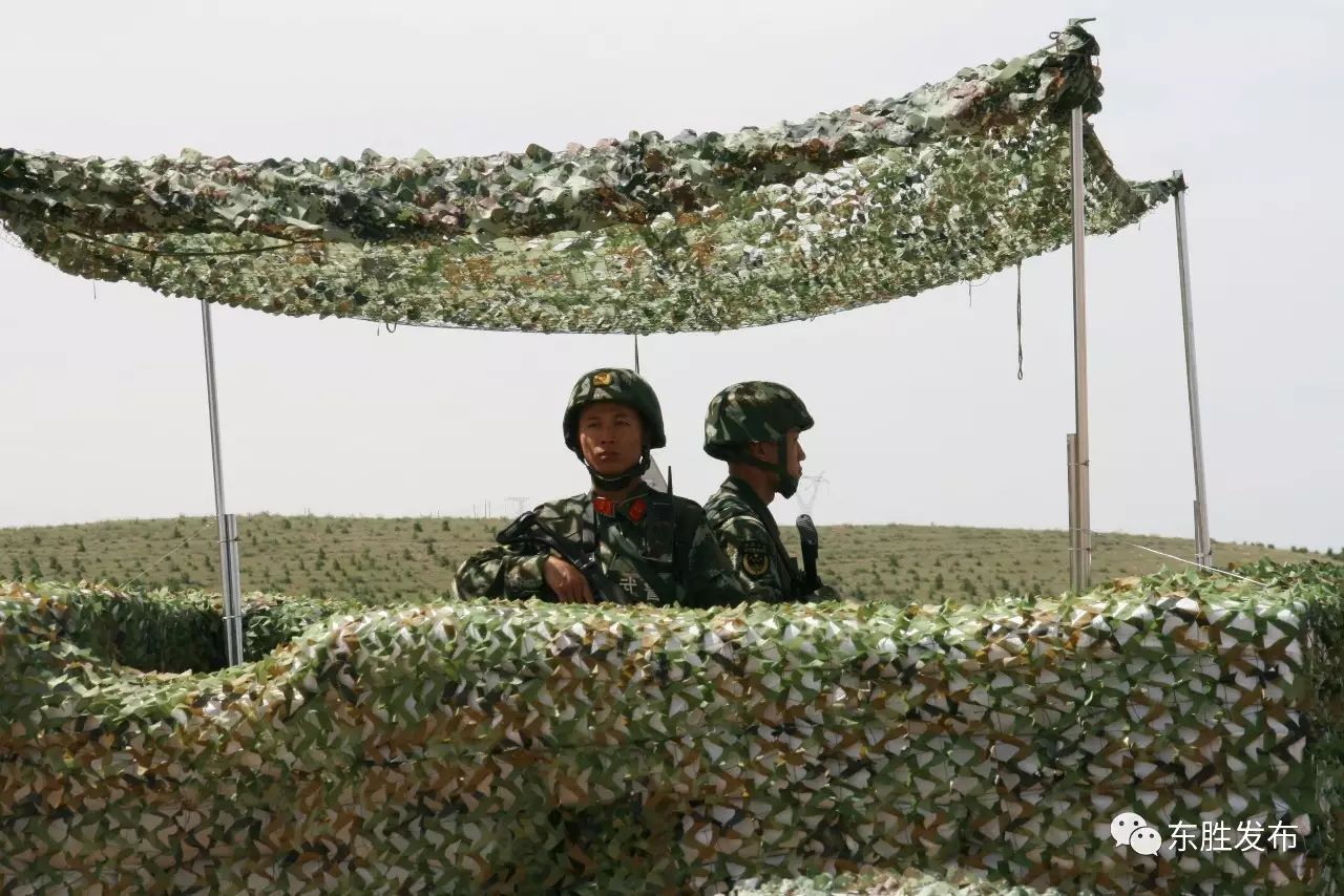 帅！全力护航UNCCDCOP13，东胜公安检查站启动二级勤务