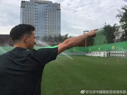 于大宝回大连谢场,于大宝国安冬训视频