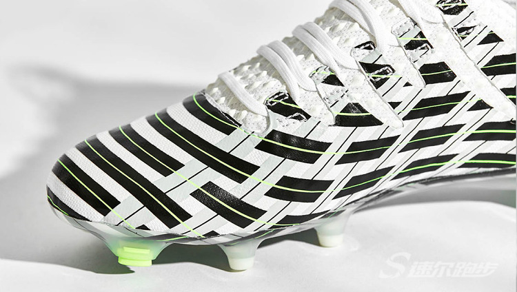 彪马最强短跑鞋,彪马力量型足球鞋