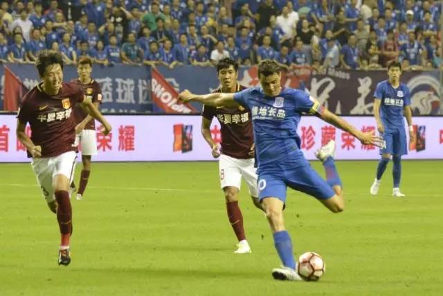 10分钟换U23的中超，还有一个人留住了中国足球的希望！