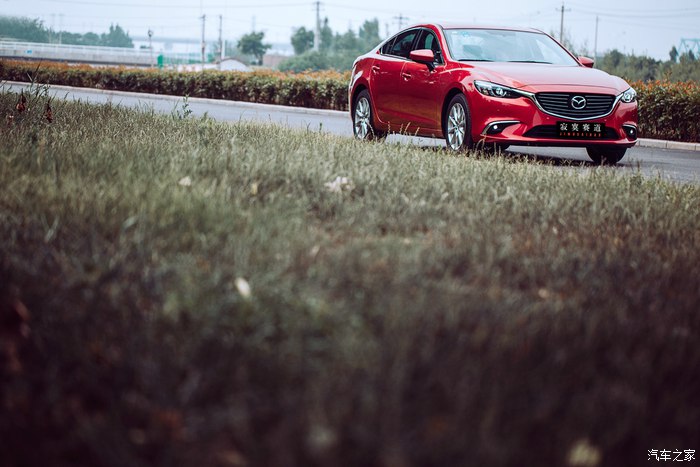 阿特兹油表指针不动,马自达阿特兹油表亮黄灯