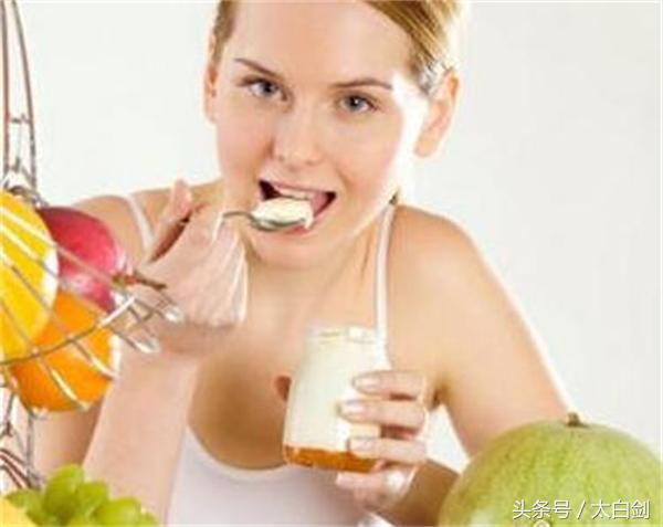 怎么区分乳酸菌饮料和酸奶,乳酸菌饮料可以代替酸奶吗