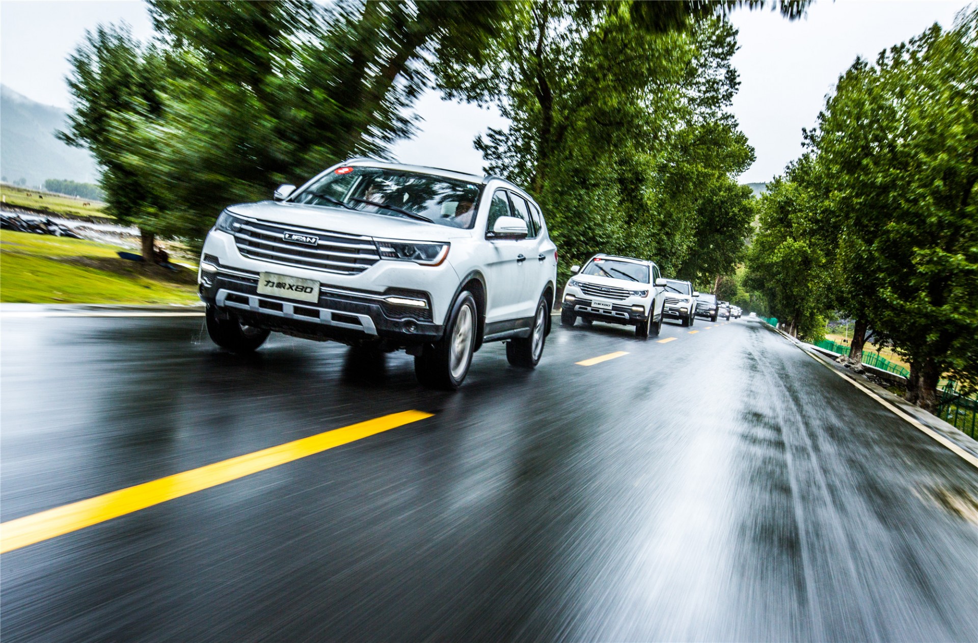 想要性价比选什么车,力帆x80大7座suv