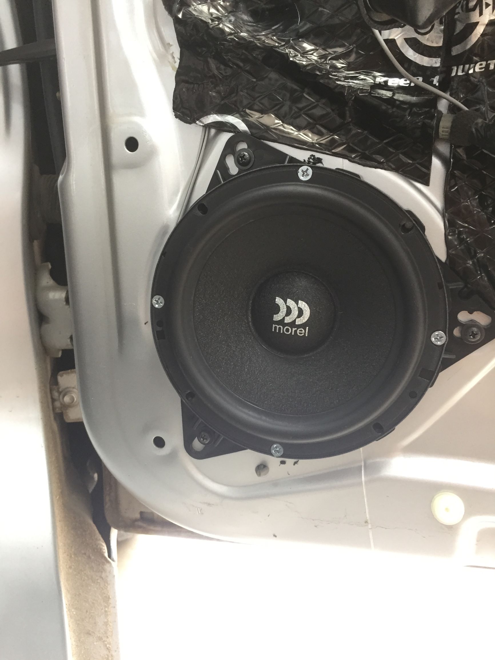 江淮和悦rs音响改装,江淮和悦rs的音响喇叭几寸的